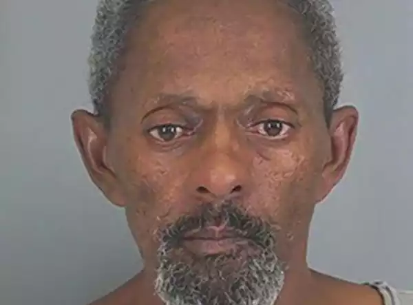 Photo: 53-Year-Old Man Calls Police To Complain That His Girlfriend Refused Him S*x 